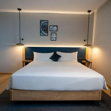 Hilton Garden Inn Bucharest Airport-3